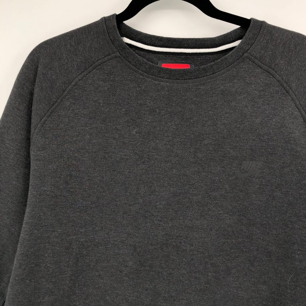 Nike Gray Basic Sweatshirt Pullover | Ideal For A… - image 4